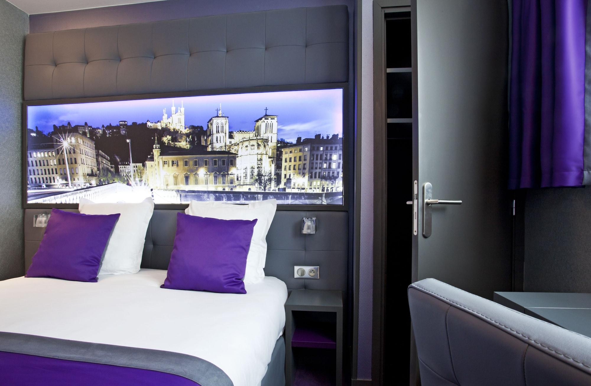 Hotel Des Savoies Lyon Perrache Екстериор снимка