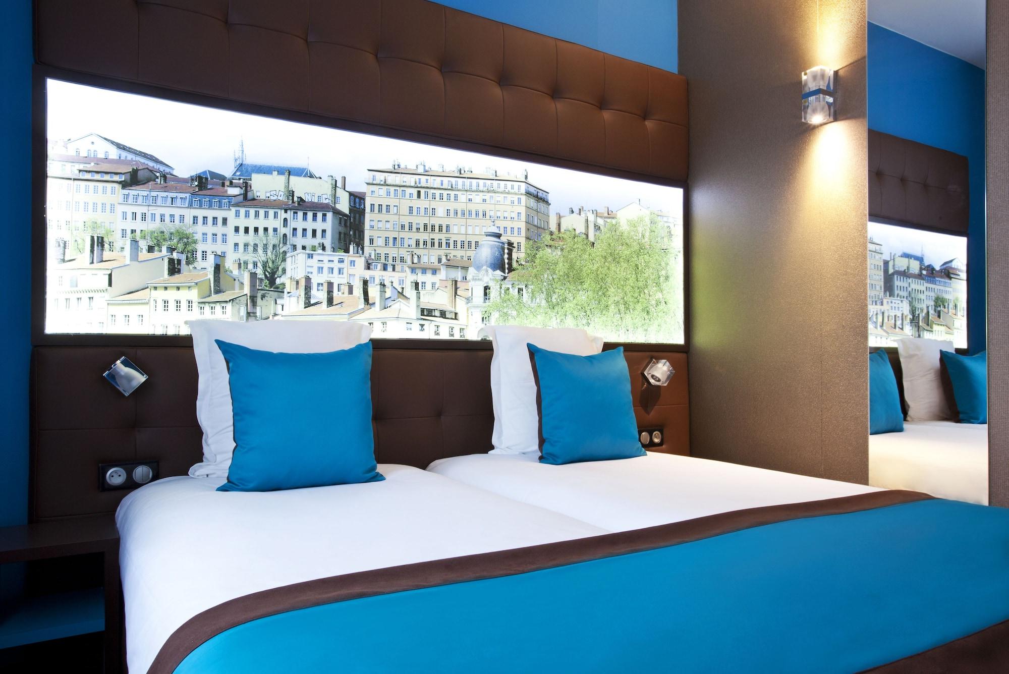 Hotel Des Savoies Lyon Perrache Екстериор снимка