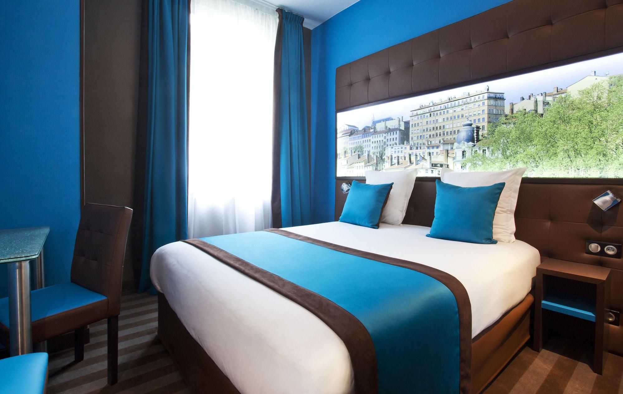 Hotel Des Savoies Lyon Perrache Екстериор снимка
