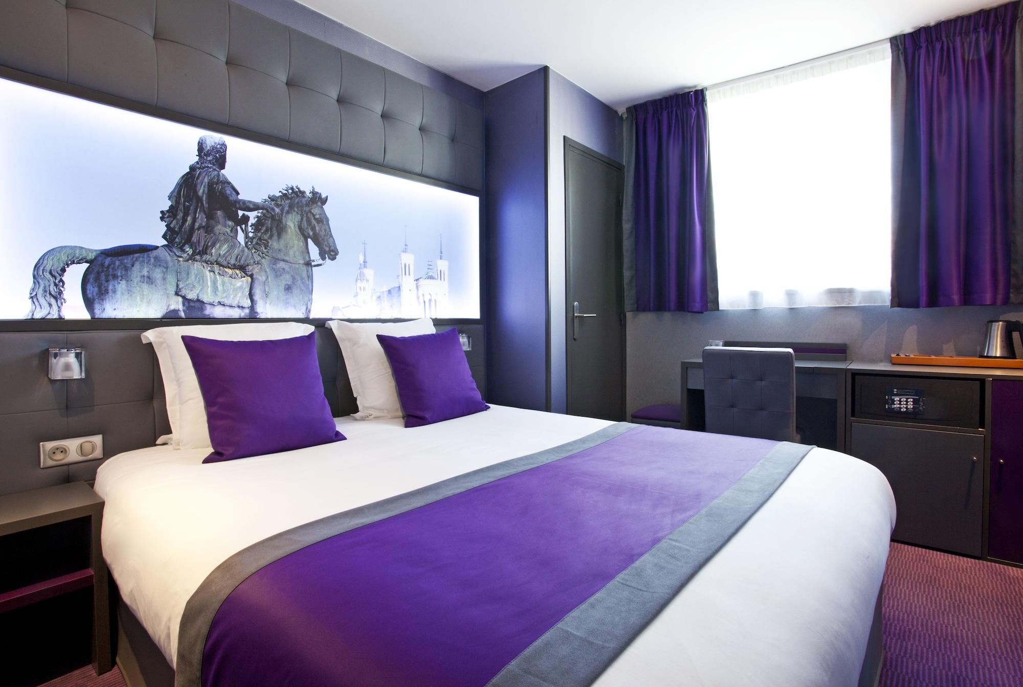 Hotel Des Savoies Lyon Perrache Екстериор снимка