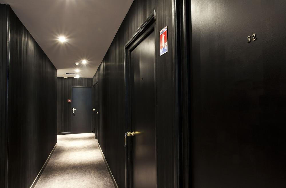 Hotel Des Savoies Lyon Perrache Екстериор снимка