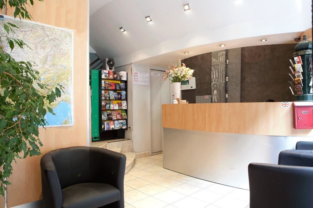 Hotel Des Savoies Lyon Perrache Екстериор снимка