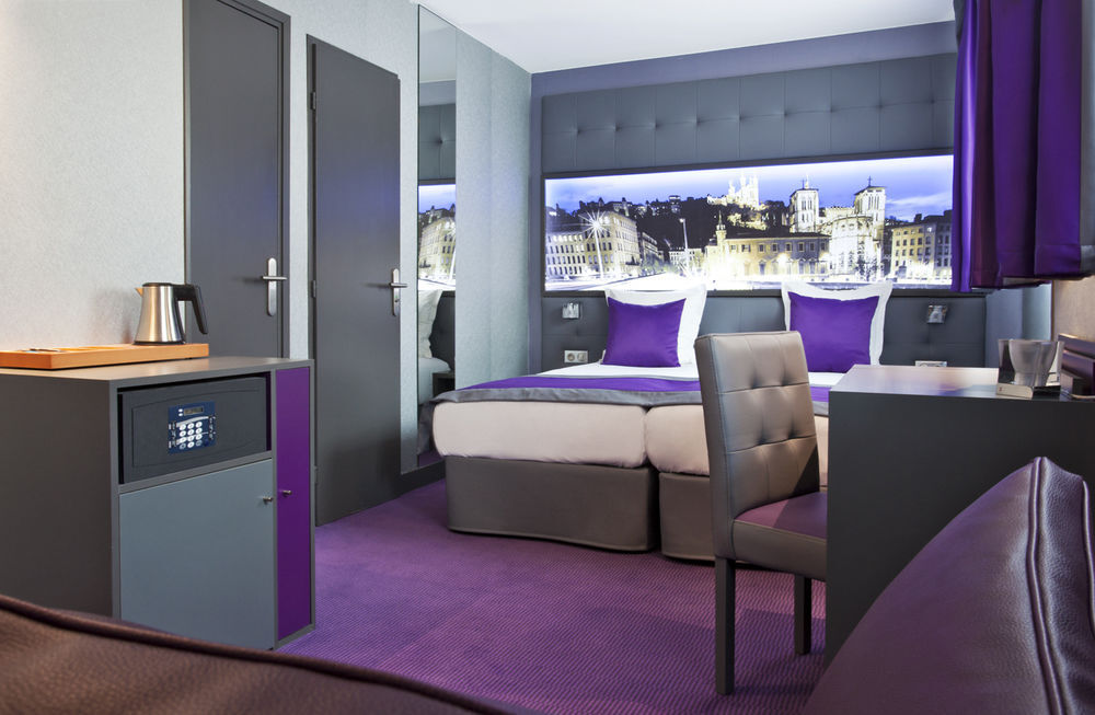 Hotel Des Savoies Lyon Perrache Екстериор снимка