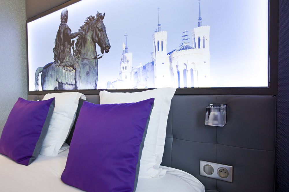 Hotel Des Savoies Lyon Perrache Екстериор снимка